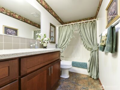 8202 48th Street Ct W, University Place, WA 98467 - Photo 24