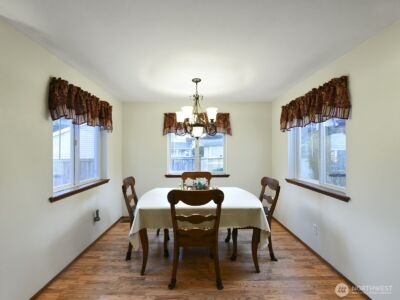 8202 48th Street Ct W, University Place, WA 98467 - Photo 4