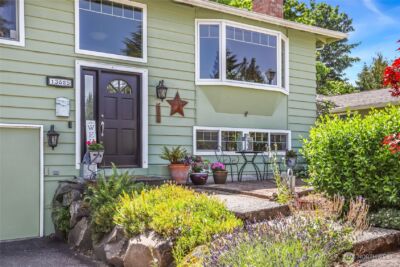 13629 SE 171st Place , Renton, WA 98058 - Photo 3