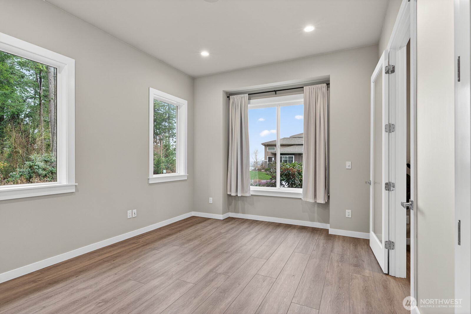 5481 Wood Duck Loop , Blaine, WA 98230