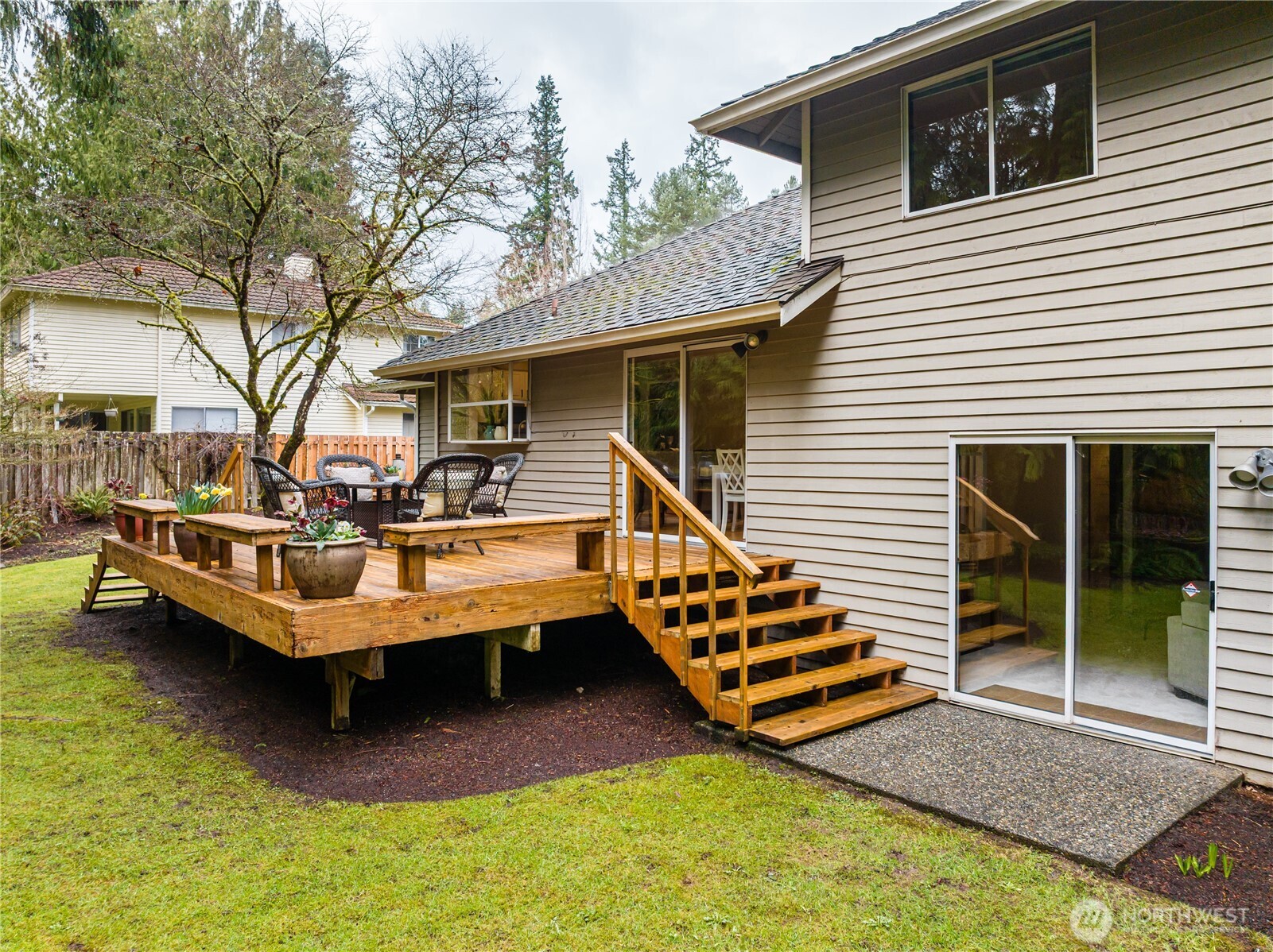 17215 NE 132nd Place , Redmond, WA 98052-2152