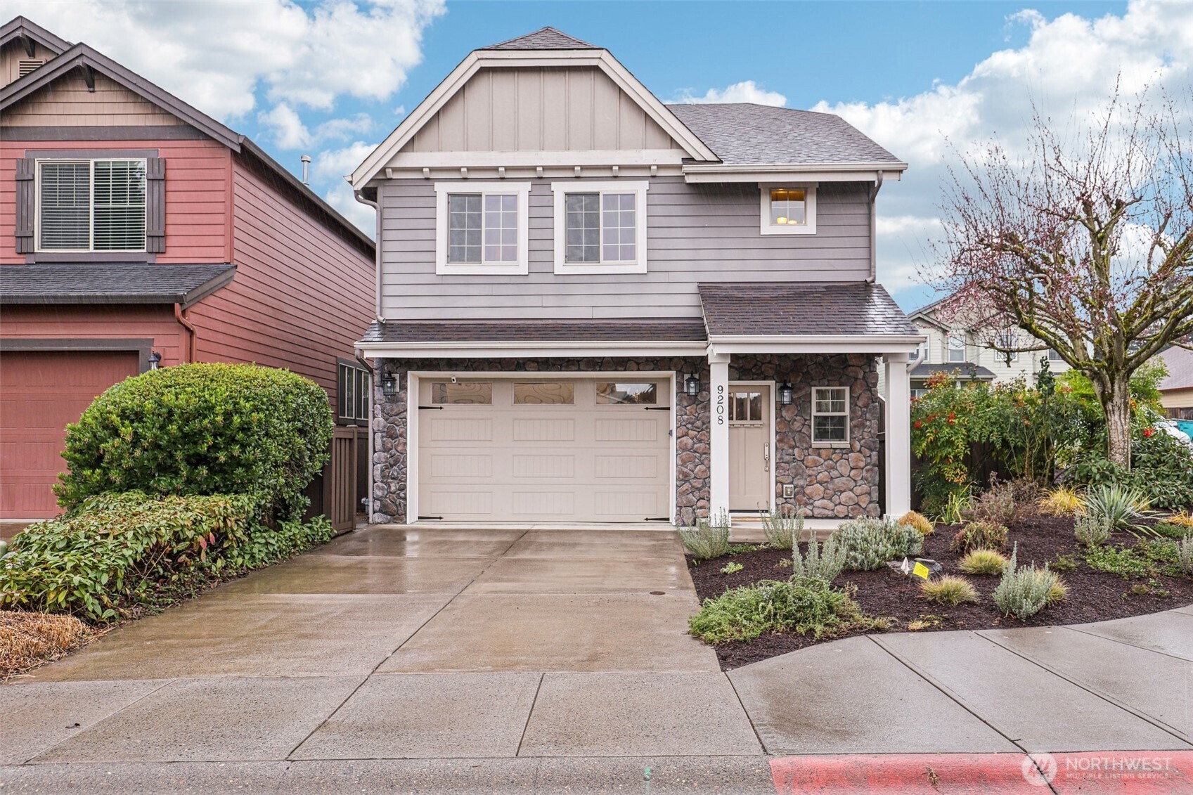 9208 NE 45th Place , Vancouver, WA 98665