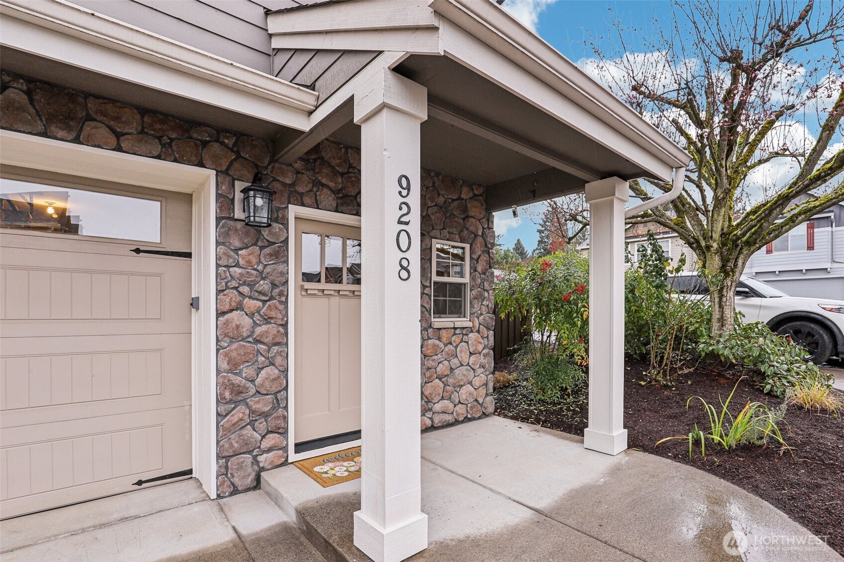 9208 NE 45th Place , Vancouver, WA 98665