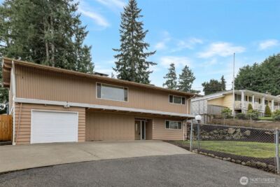 16049 SE 131st Street , Renton, WA 98059