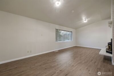 16049 SE 131st Street , Renton, WA 98059 - Photo 11