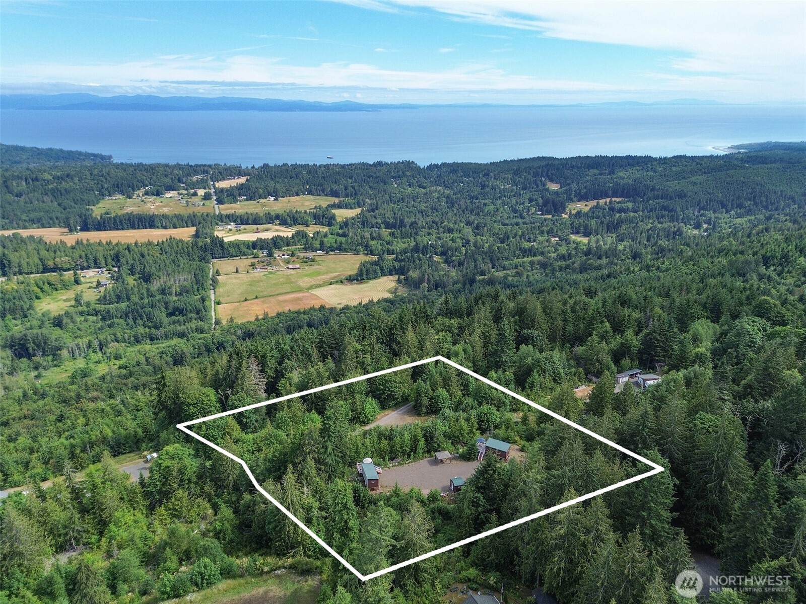 262 Break View Road , Port Angeles, WA 98363