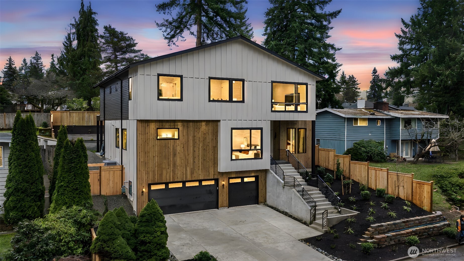 14 158th Place NE, Bellevue, WA 98008