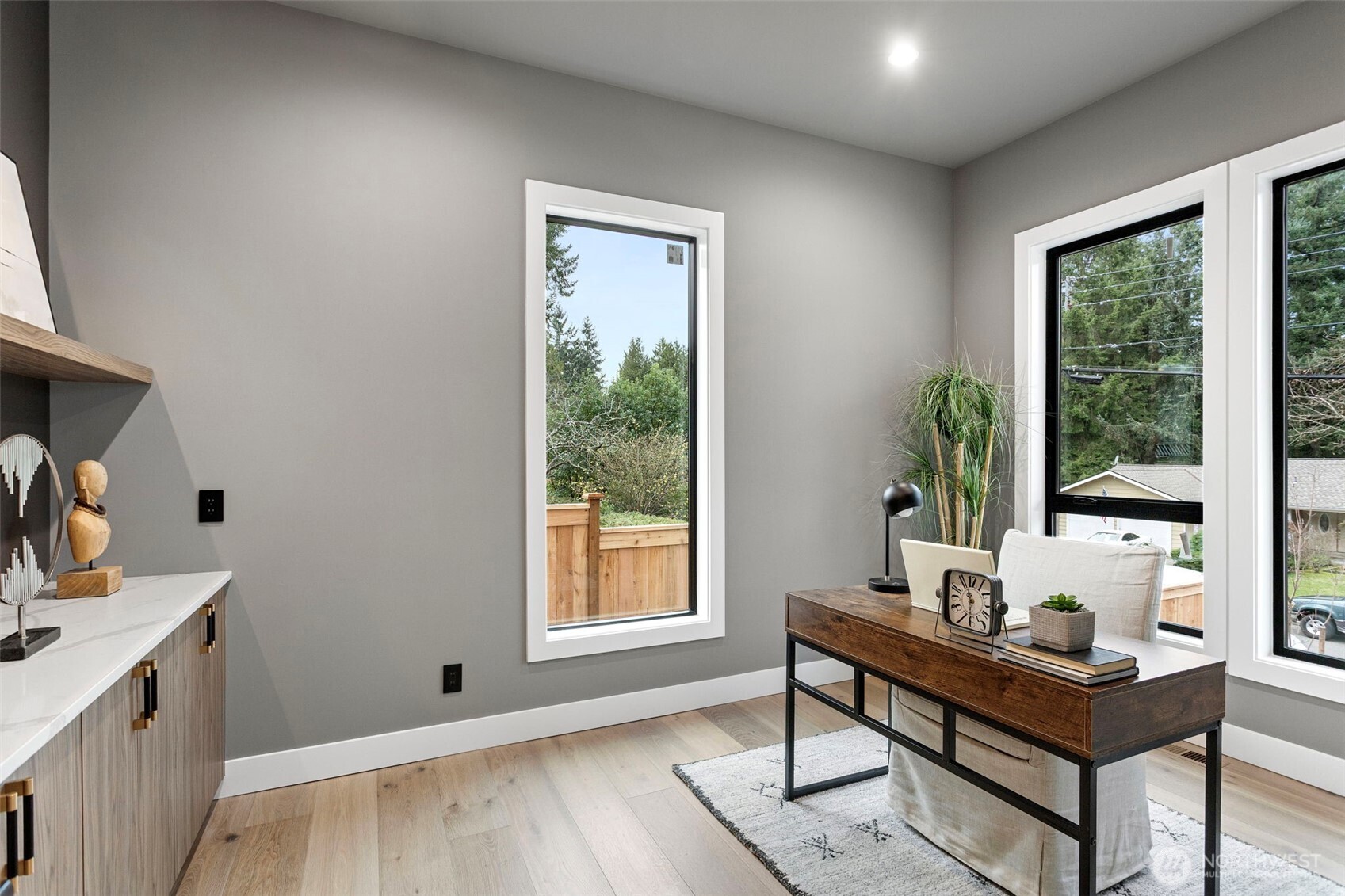 14 158th Place NE, Bellevue, WA 98008