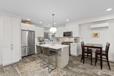 1422 E Cherry St , Seattle, WA 98122 - Photo 10