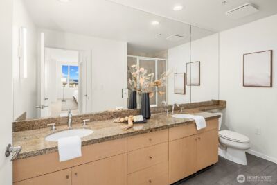 1100 106th Avenue NE #1002, Bellevue, WA 98004 - Photo 14