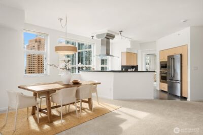 1100 106th Avenue NE #1002, Bellevue, WA 98004 - Photo 2