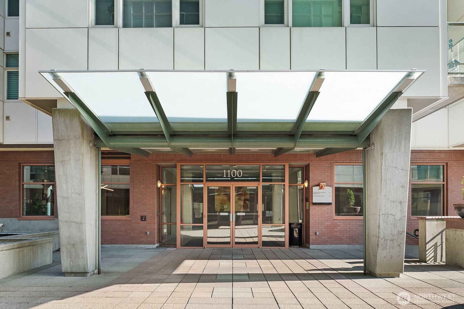 1100 106th Avenue NE #1002, Bellevue, WA 98004