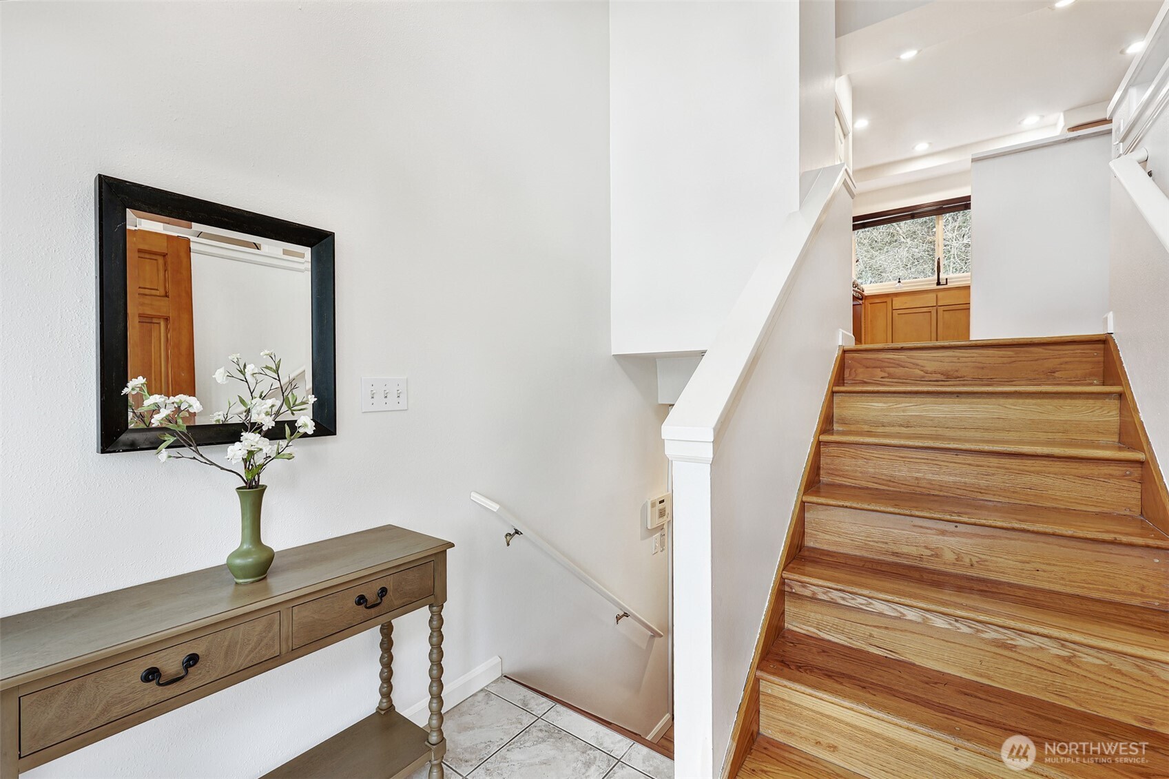 14627 SE Newport Way , Bellevue, WA 98006