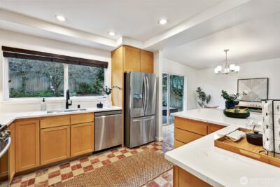 14627 SE Newport Way , Bellevue, WA 98006 - Photo 19