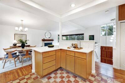 14627 SE Newport Way , Bellevue, WA 98006 - Photo 20