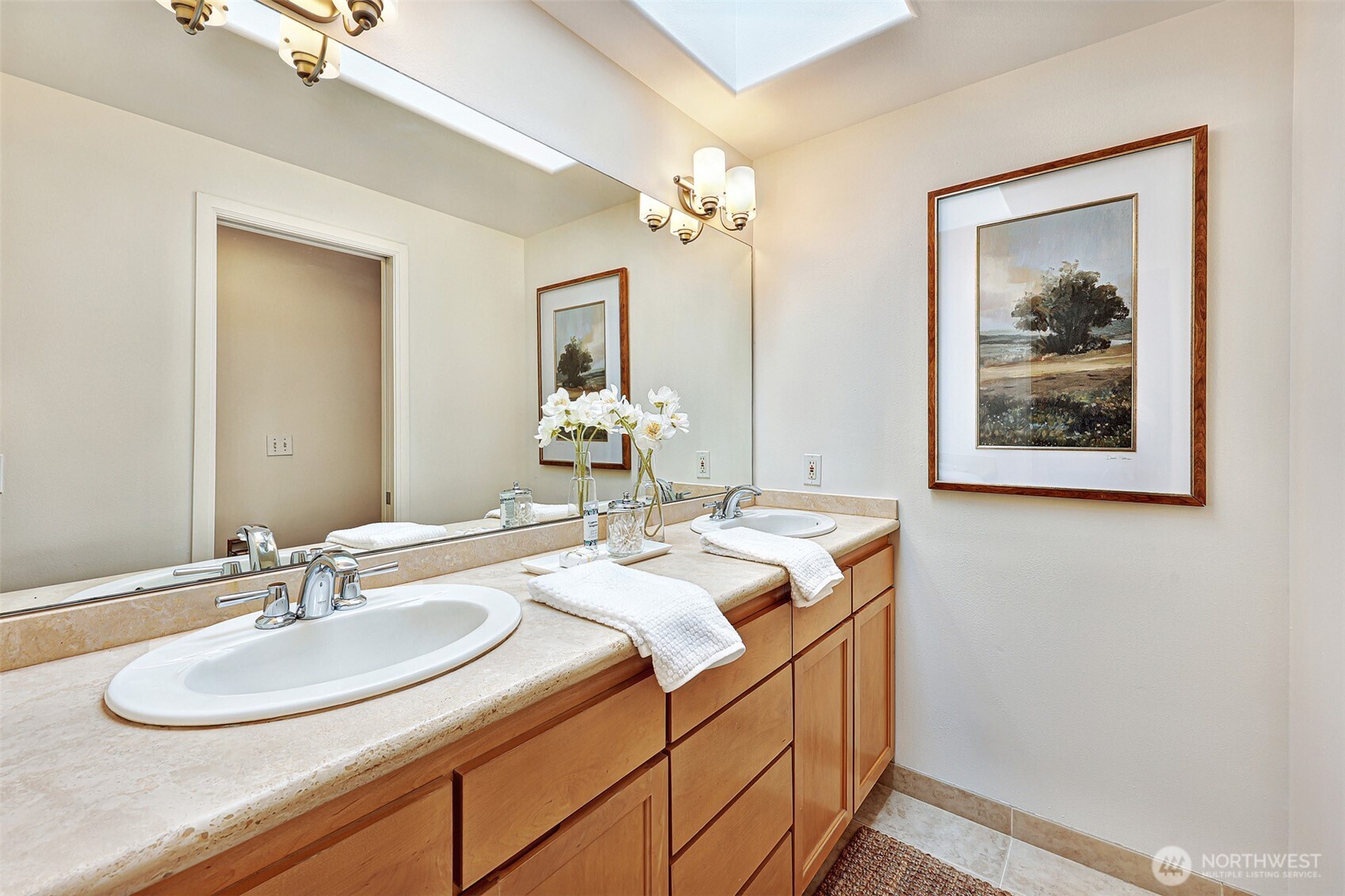 14627 SE Newport Way , Bellevue, WA 98006