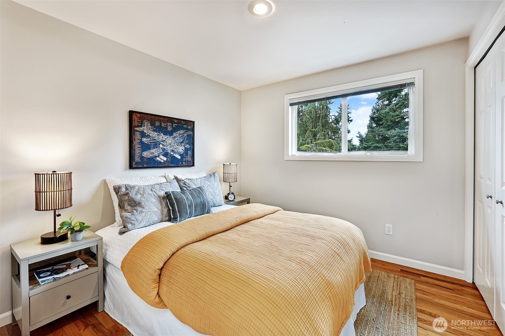 14627 SE Newport Way , Bellevue, WA 98006