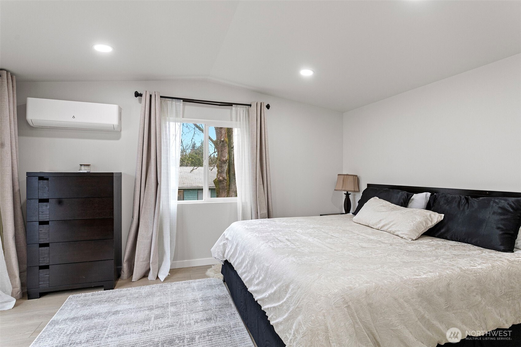 11810 SE 323rd Place , Auburn, WA 98092