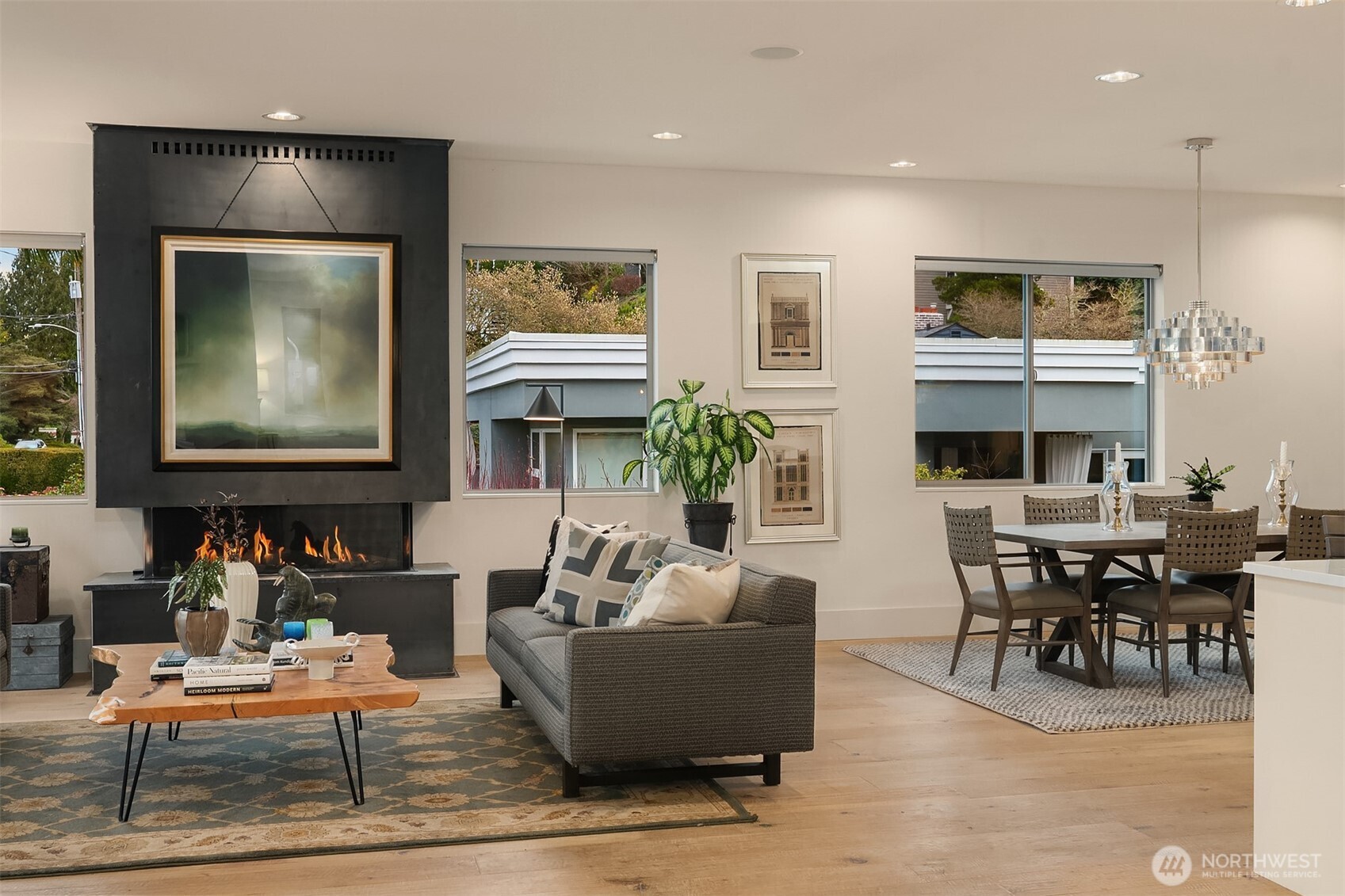 3743 W Commodore Way , Seattle, WA 98199