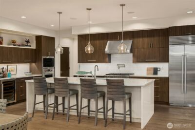 3743 W Commodore Way , Seattle, WA 98199 - Photo 10