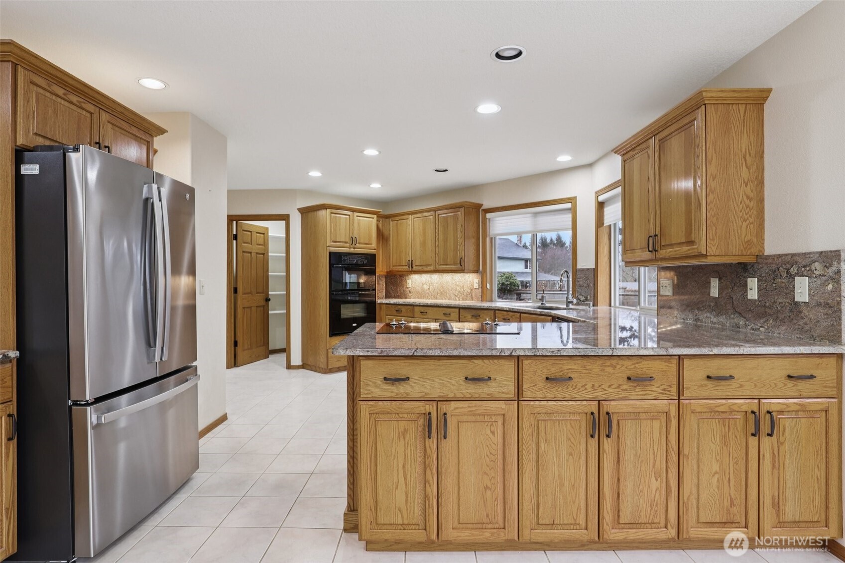 32303 NW 18th Avenue , Ridgefield, WA 98642