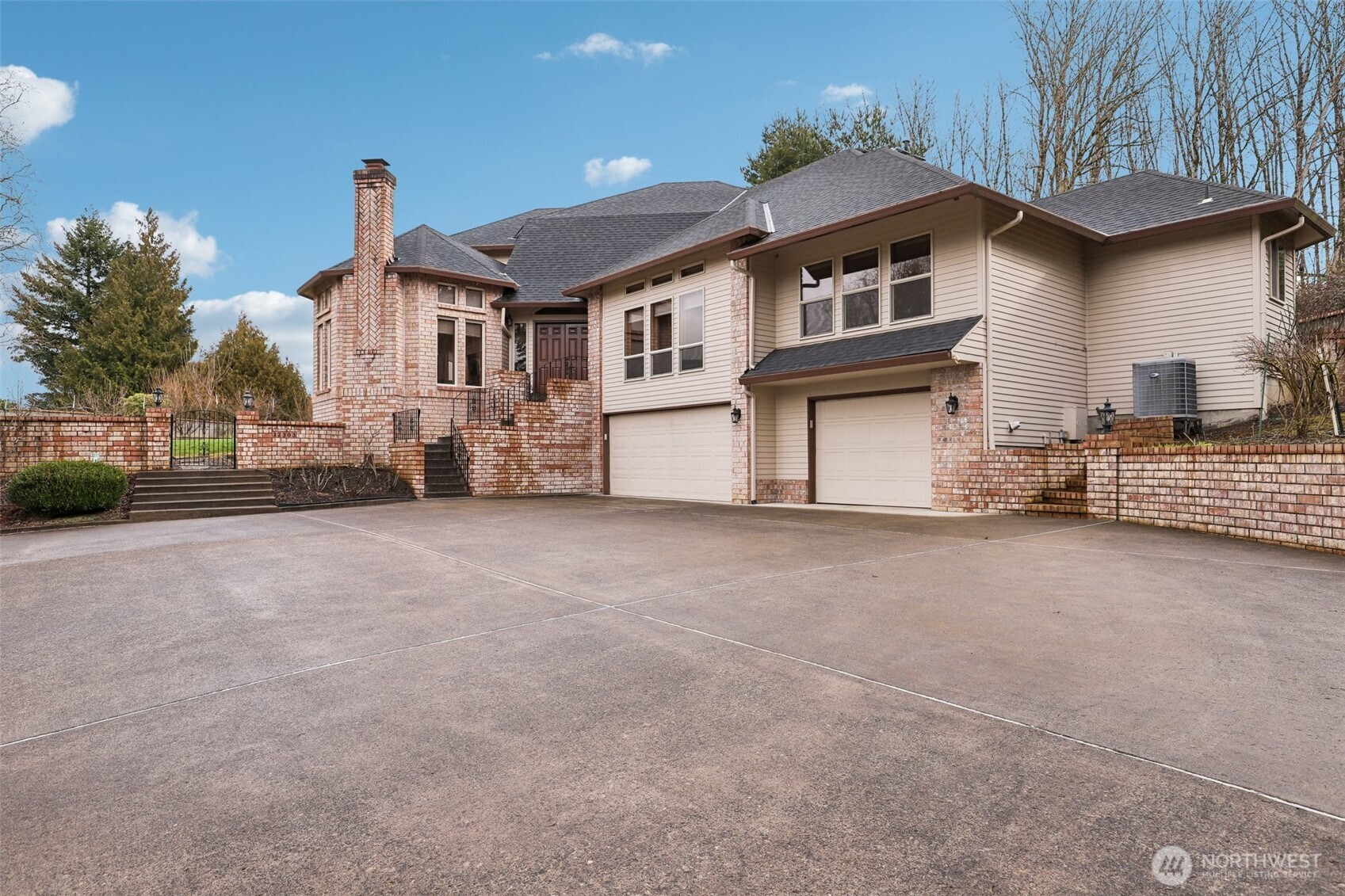 32303 NW 18th Avenue , Ridgefield, WA 98642