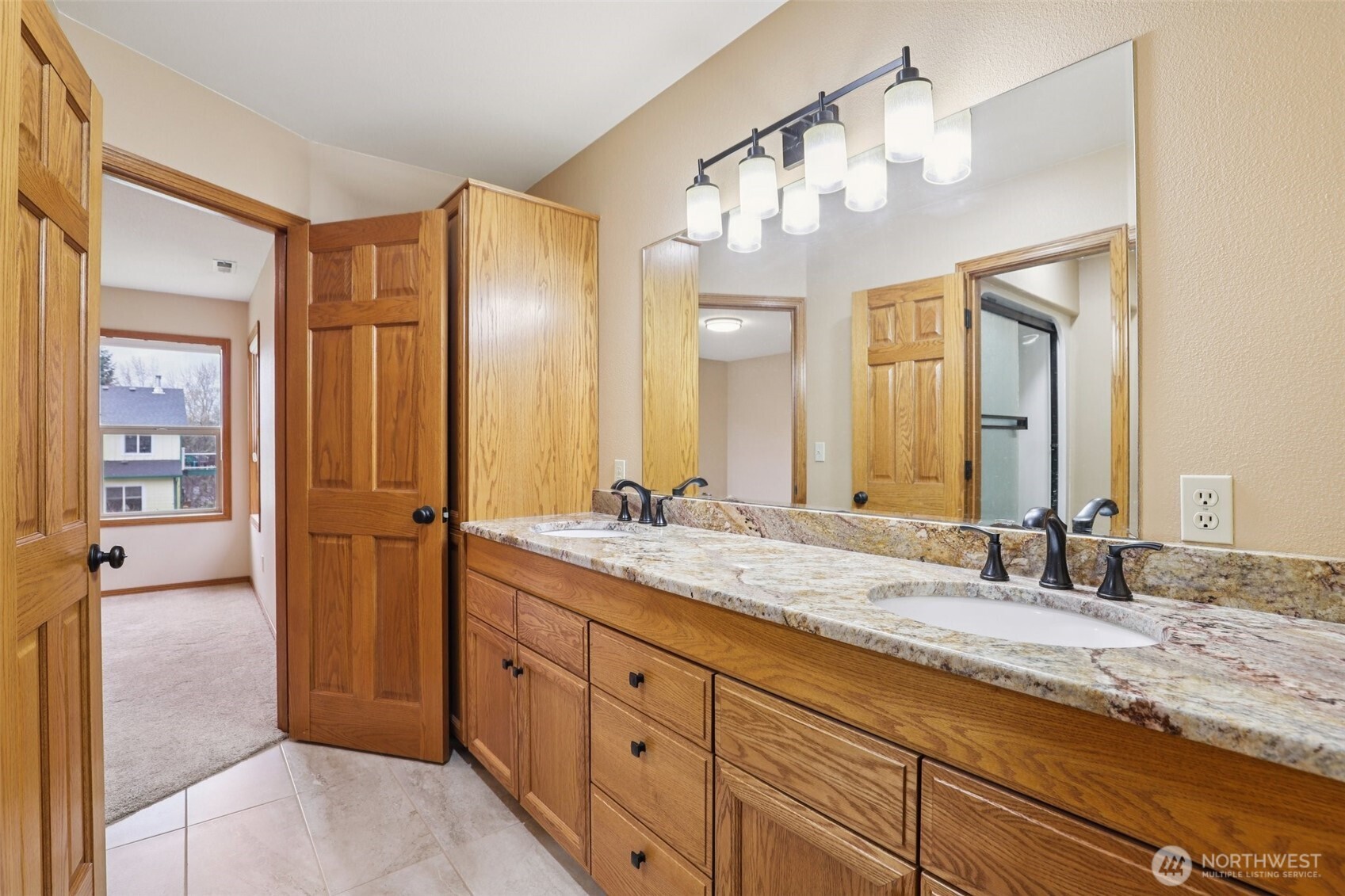 32303 NW 18th Avenue , Ridgefield, WA 98642