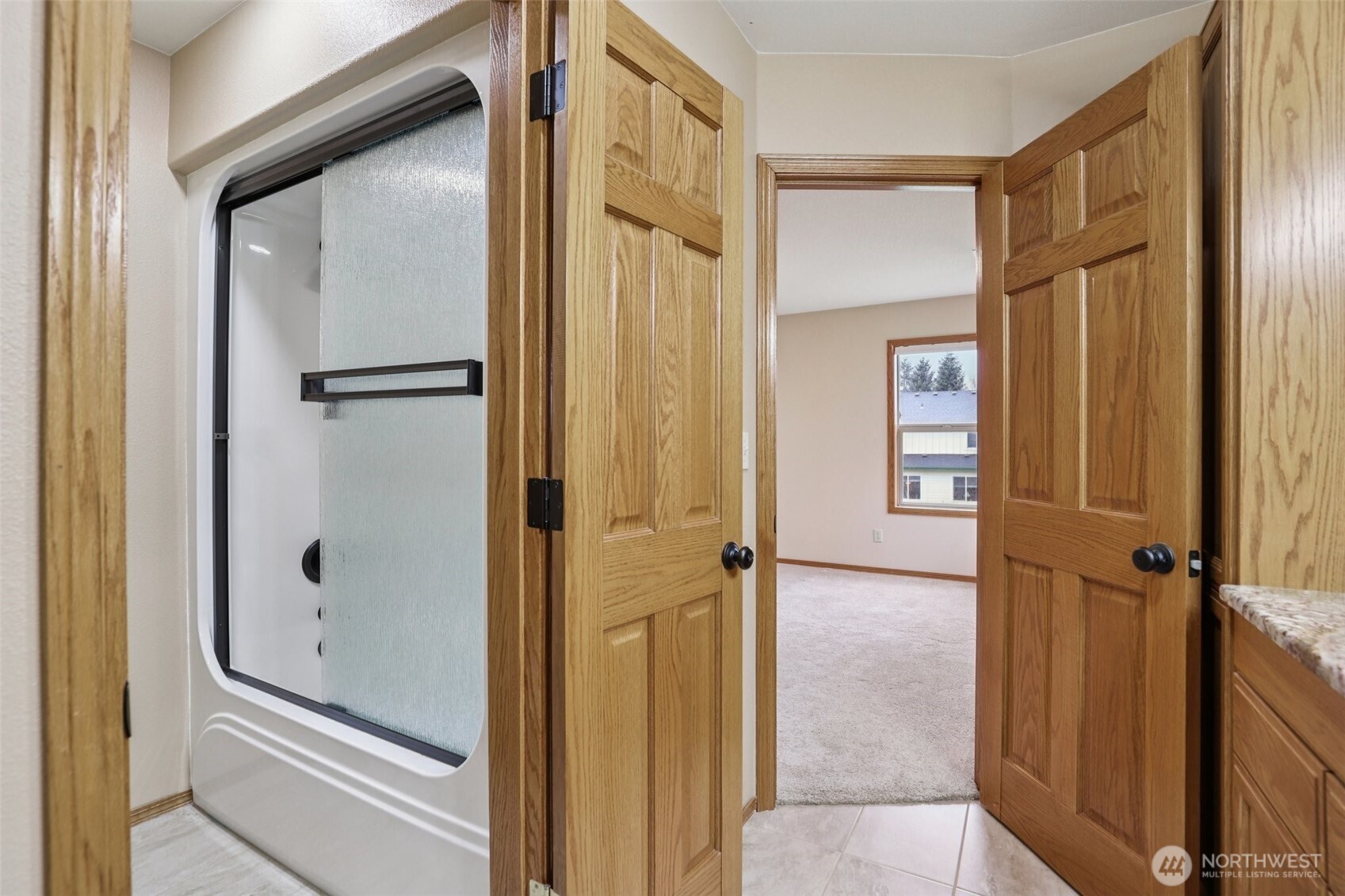 32303 NW 18th Avenue , Ridgefield, WA 98642