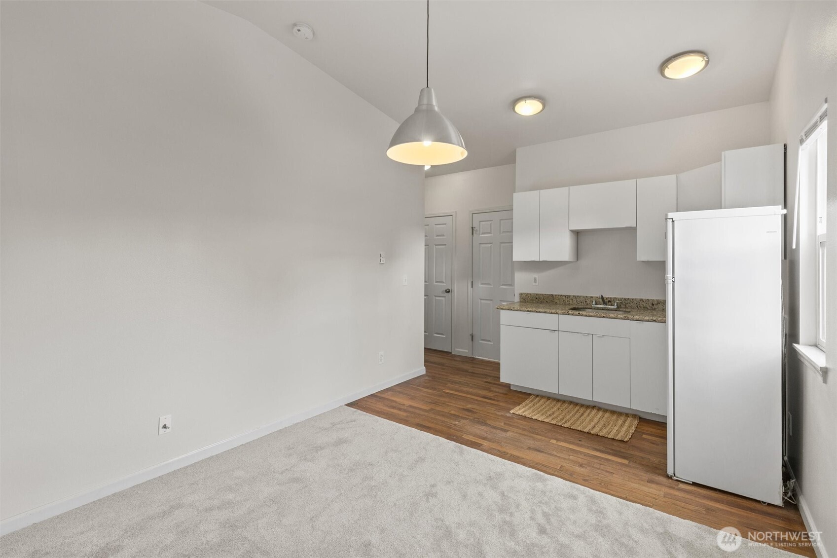 7023 16th Avenue SW, Seattle, WA 98106