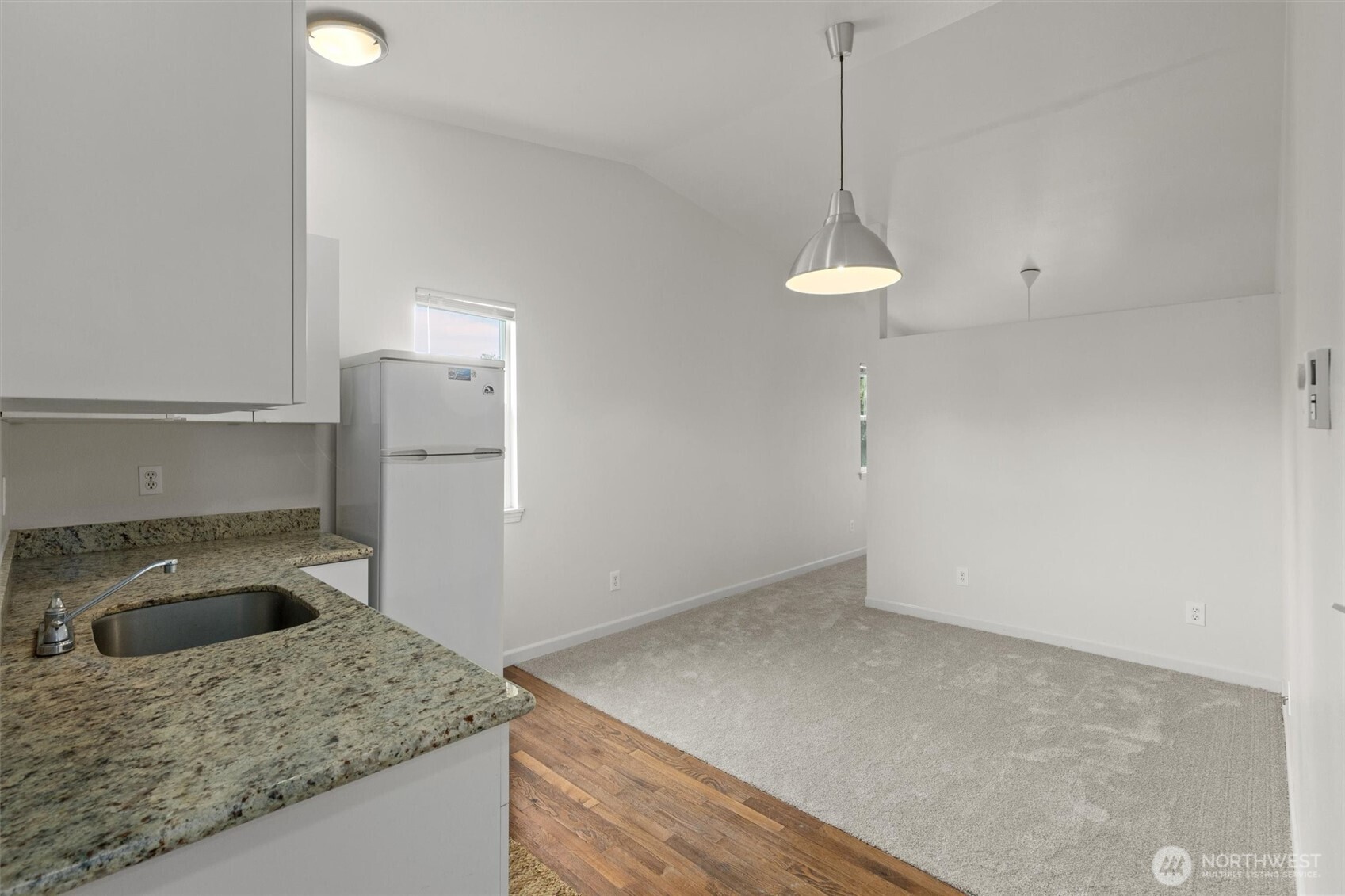 7023 16th Avenue SW, Seattle, WA 98106