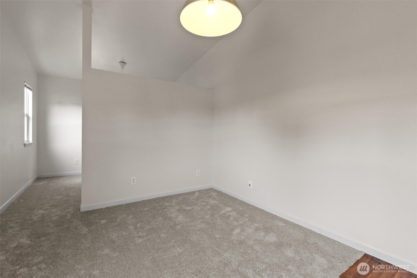 7023 16th Avenue SW, Seattle, WA 98106