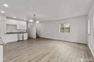 7023 16th Avenue SW, Seattle, WA 98106 - Photo 6