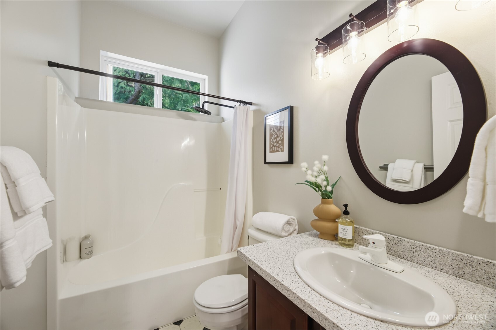 5064 Beach Drive SW, Seattle, WA 98136