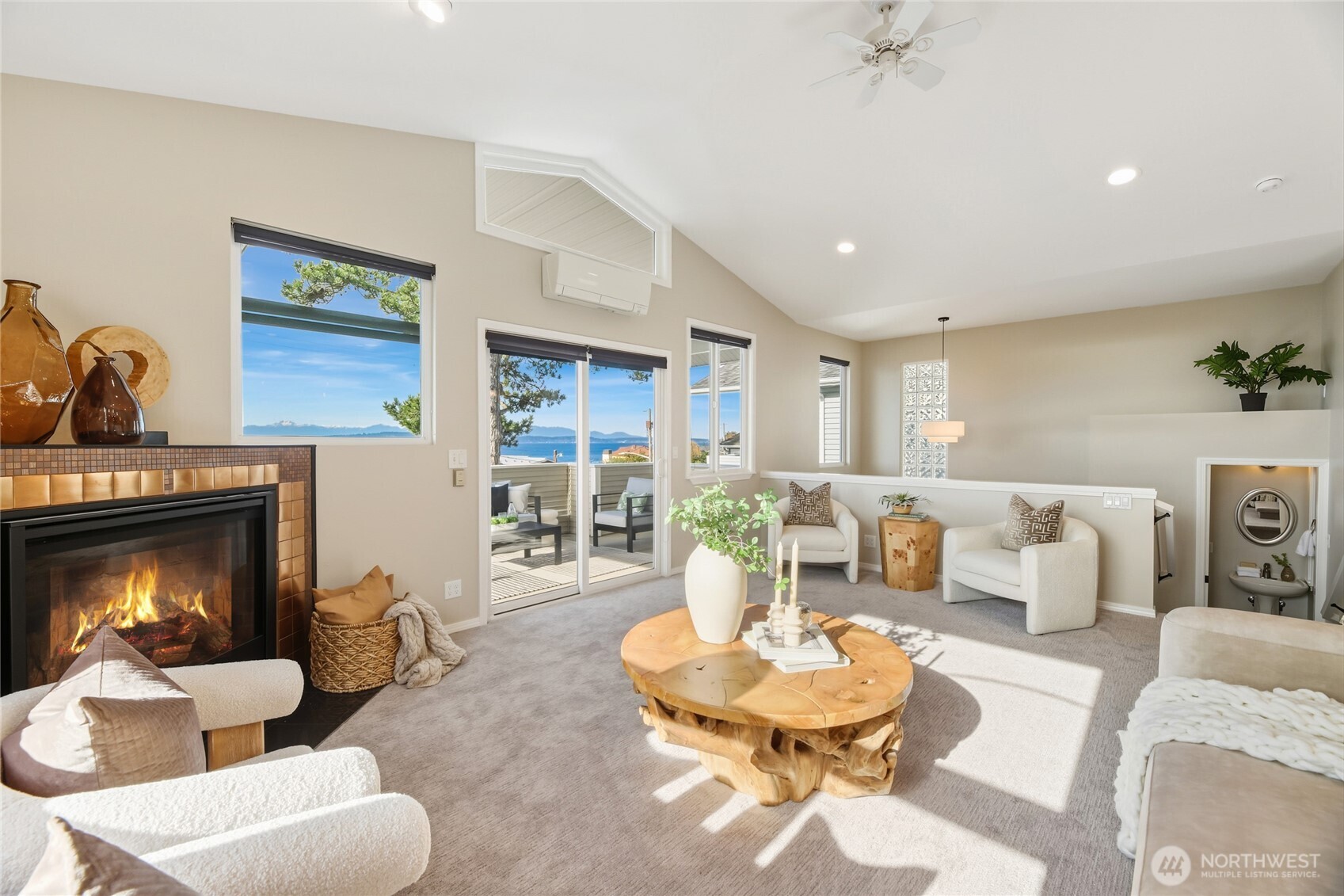 5064 Beach Drive SW, Seattle, WA 98136