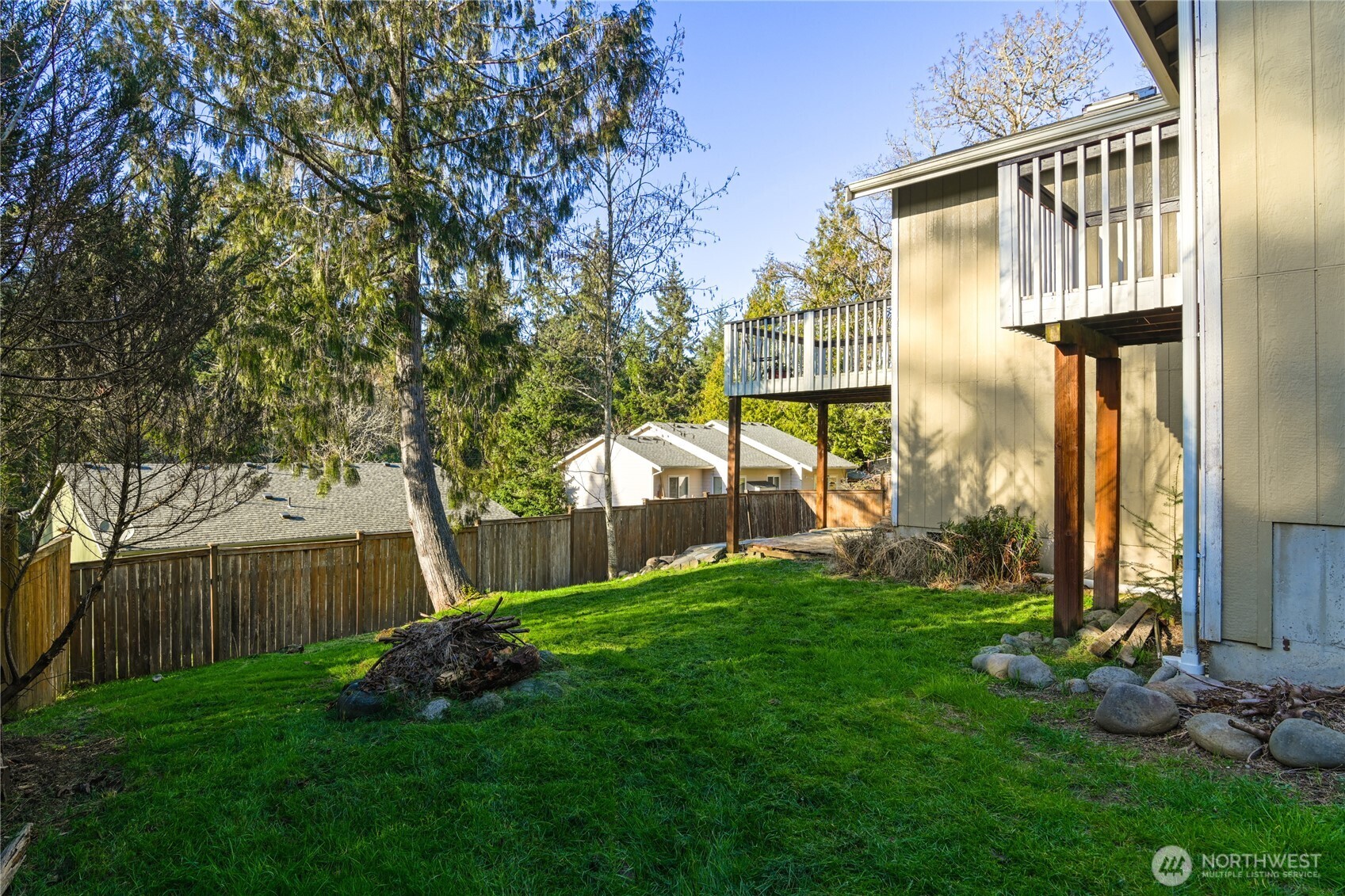 2442 Crestridge Drive NW, Olympia, WA 98502