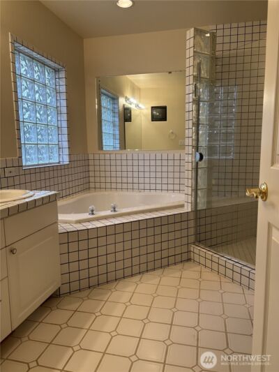 20318 SE 146th Street , Renton, WA 98059 - Photo 17