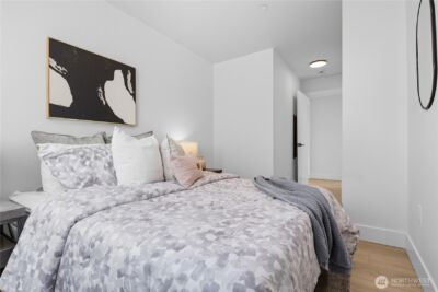 220 21st Avenue E, Seattle, WA 98112 - Photo 32