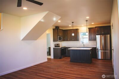 100 D Street , Endicott, WA 99125 - Photo 2