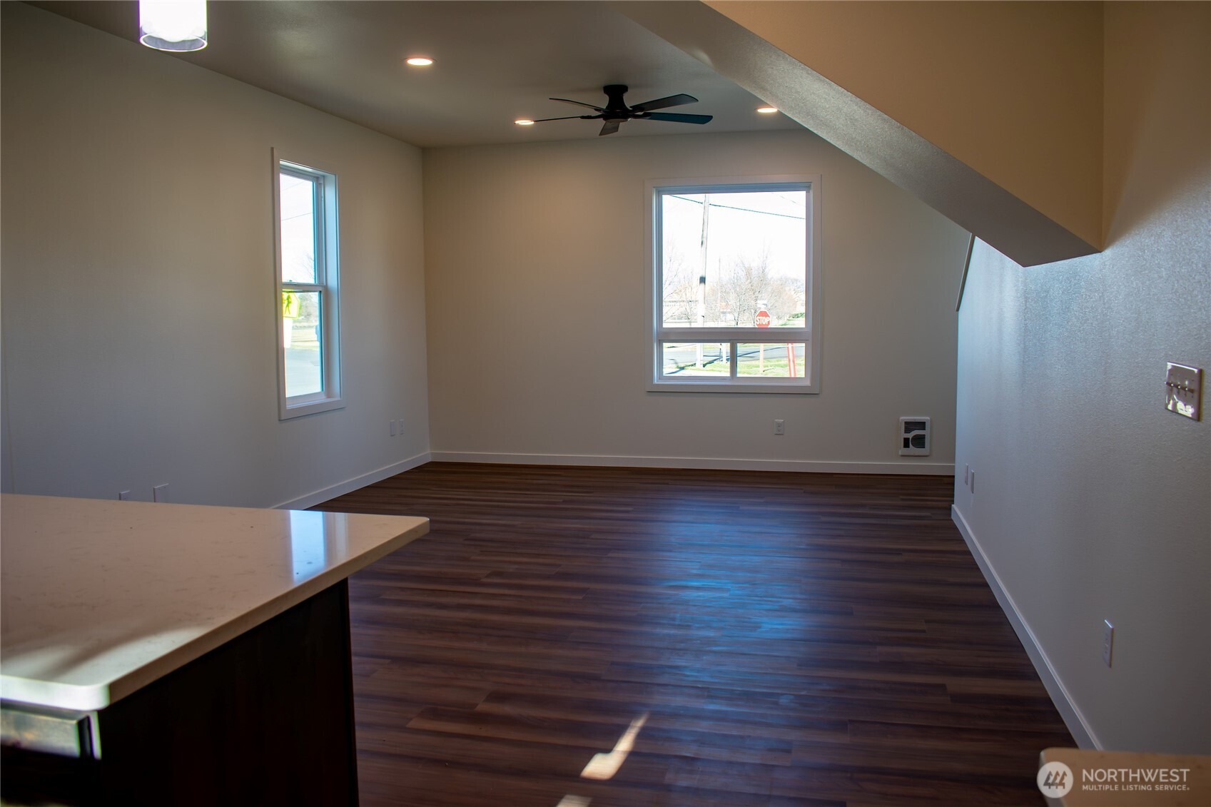 100 D Street , Endicott, WA 99125