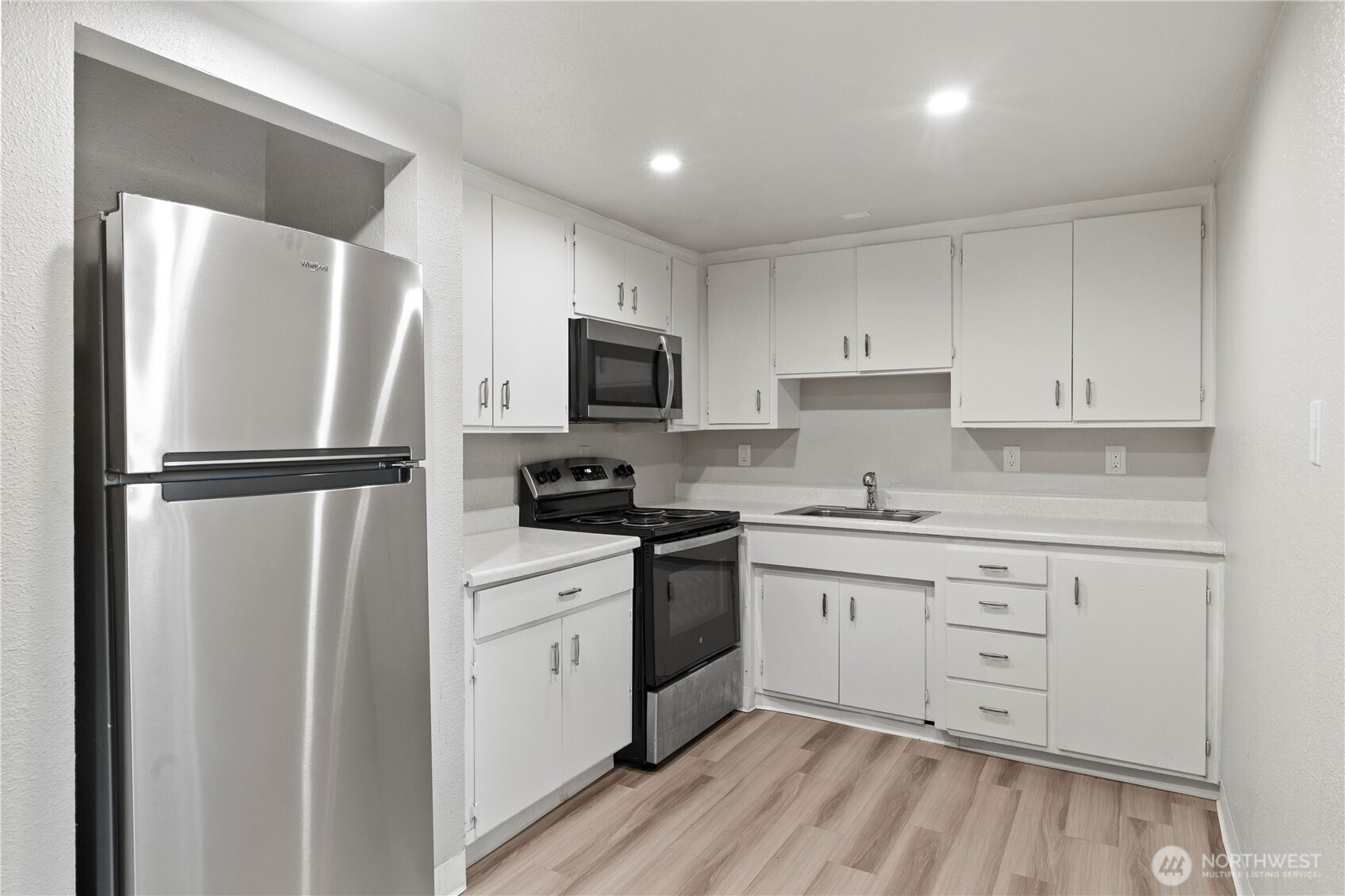 4809 S 252nd Place , Kent, WA 98032