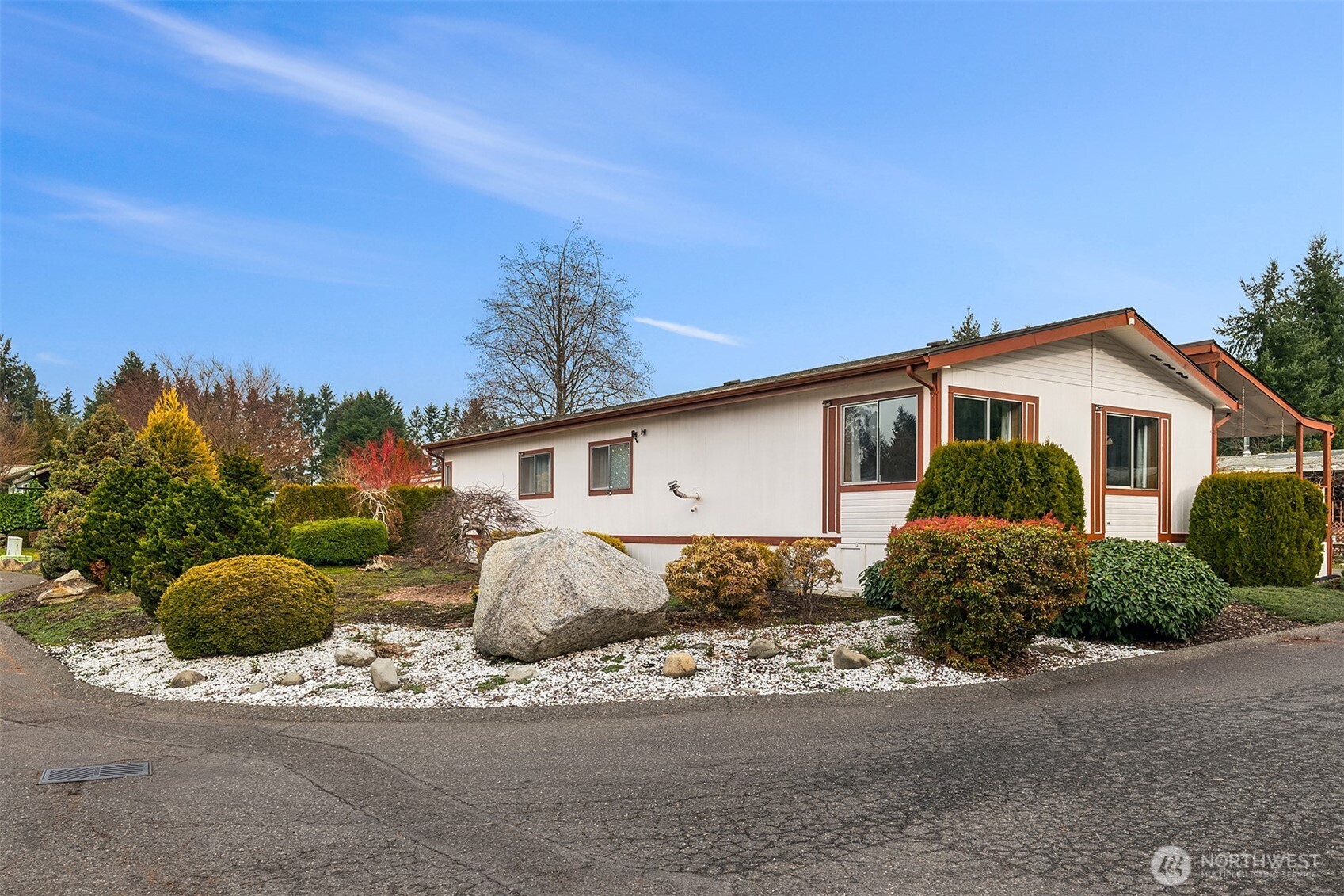 12223 125th Street E #101, Puyallup, WA 98374