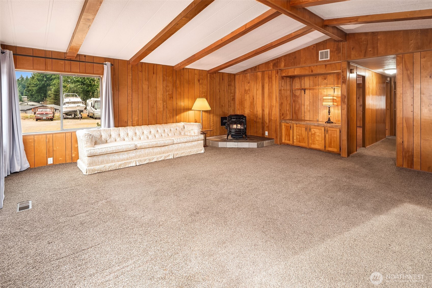 12223 125th Street E #101, Puyallup, WA 98374