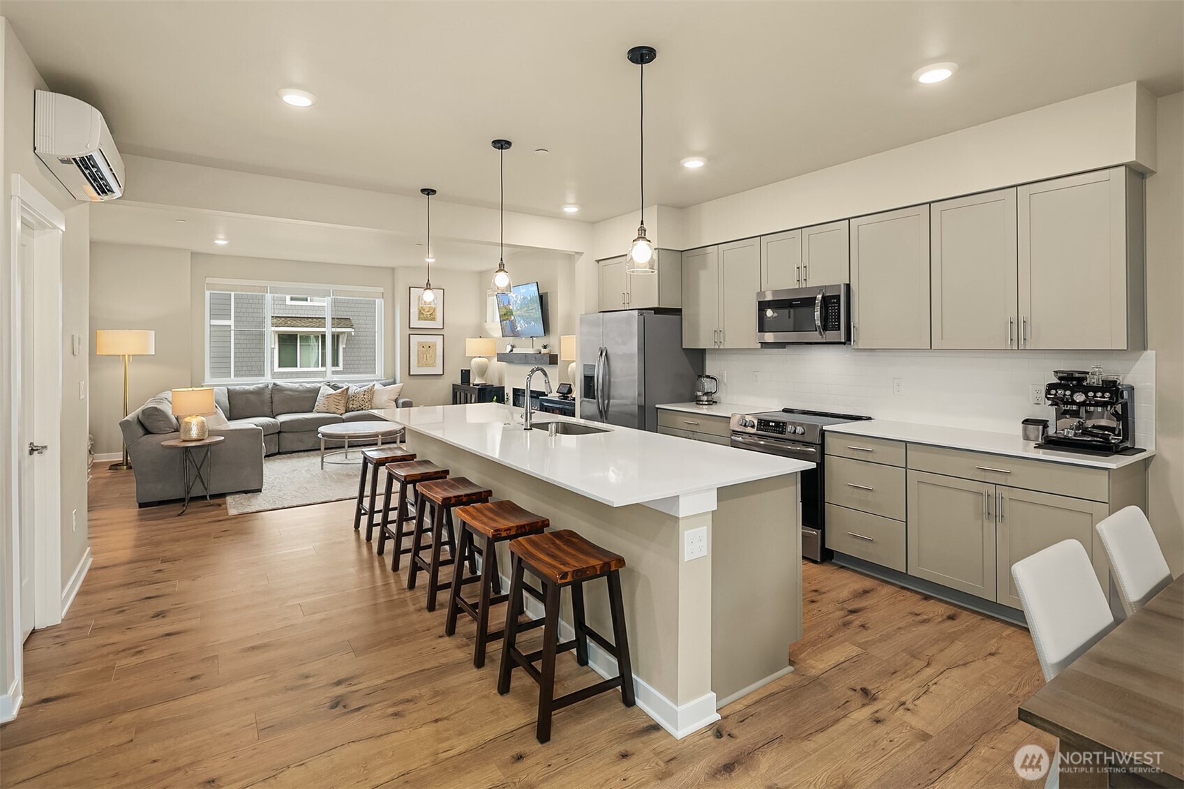 22928 80th Park West , Edmonds, WA 98026