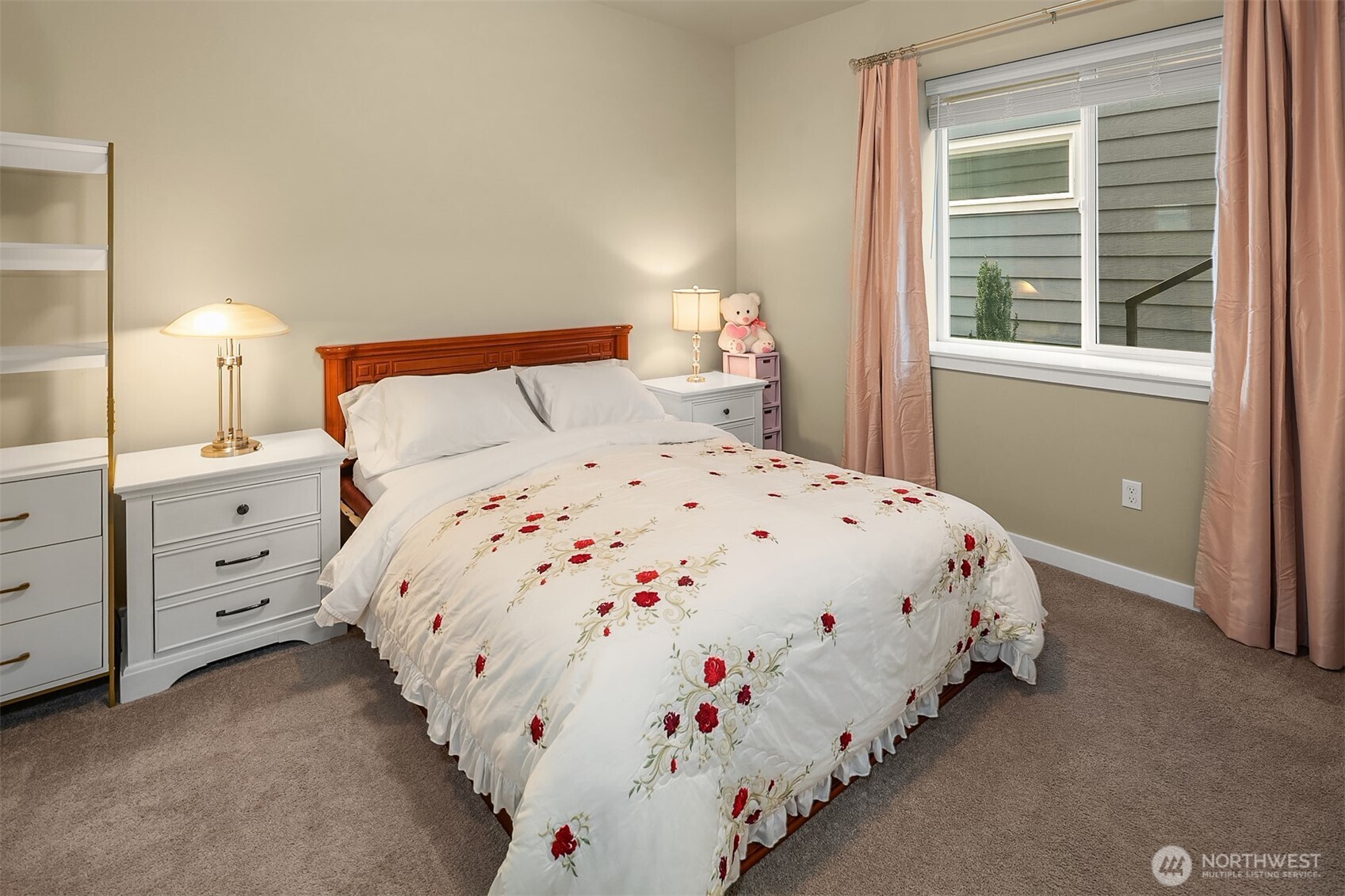 22928 80th Park West , Edmonds, WA 98026