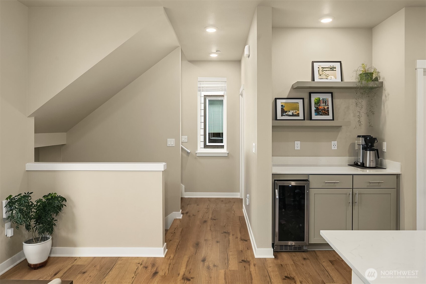 22928 80th Park West , Edmonds, WA 98026