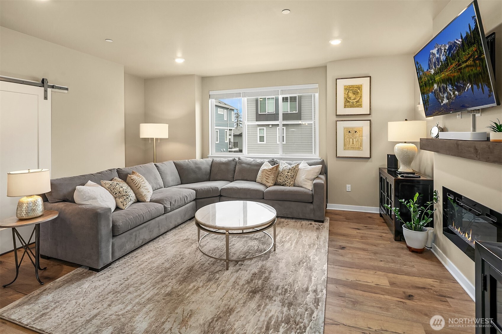 22928 80th Park West , Edmonds, WA 98026