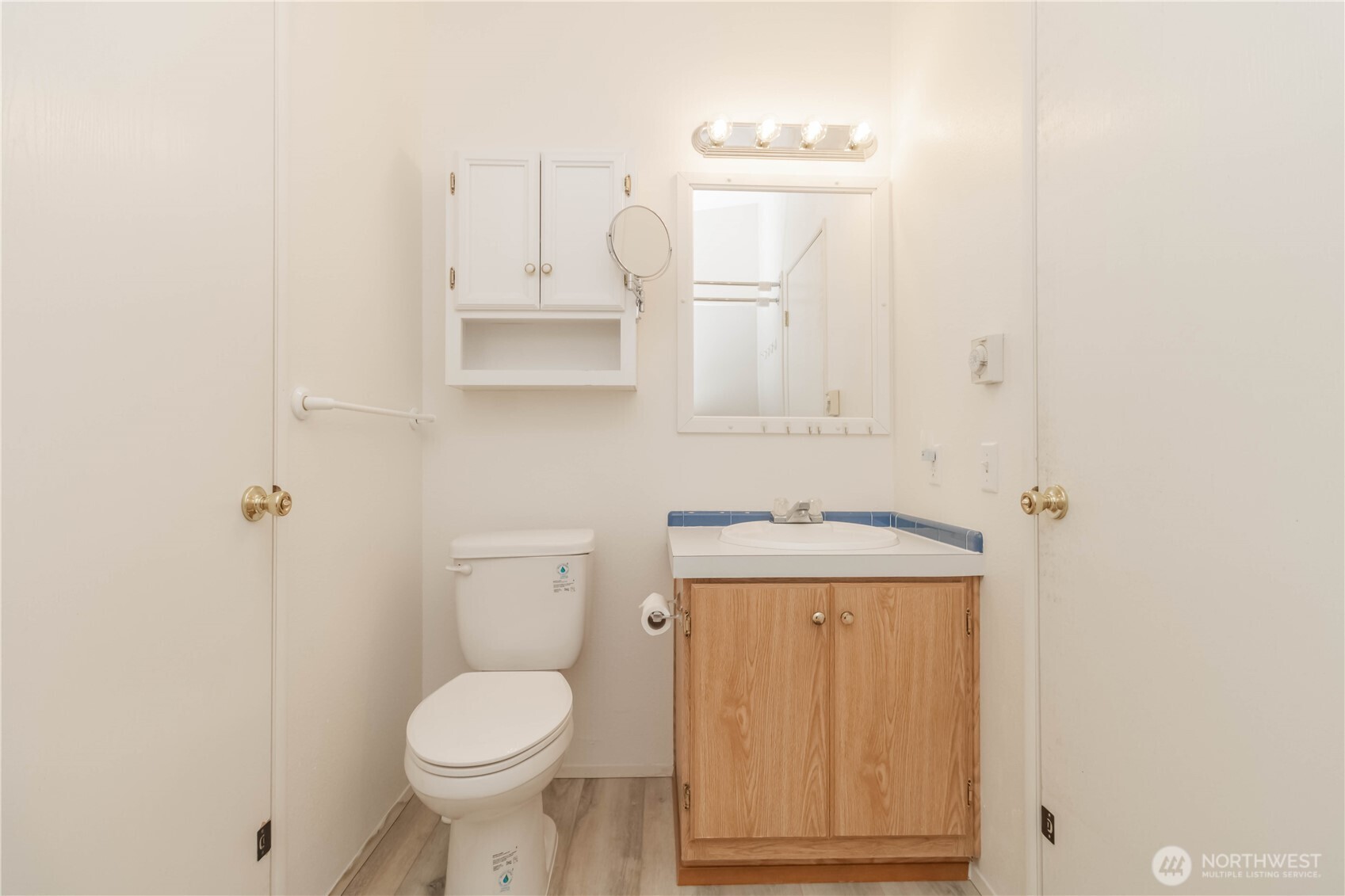 2611 S 288th St #38, Federal Way, WA 98003