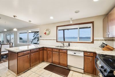 17340 Golden View Avenue , La Conner, WA 98257 - Photo 11