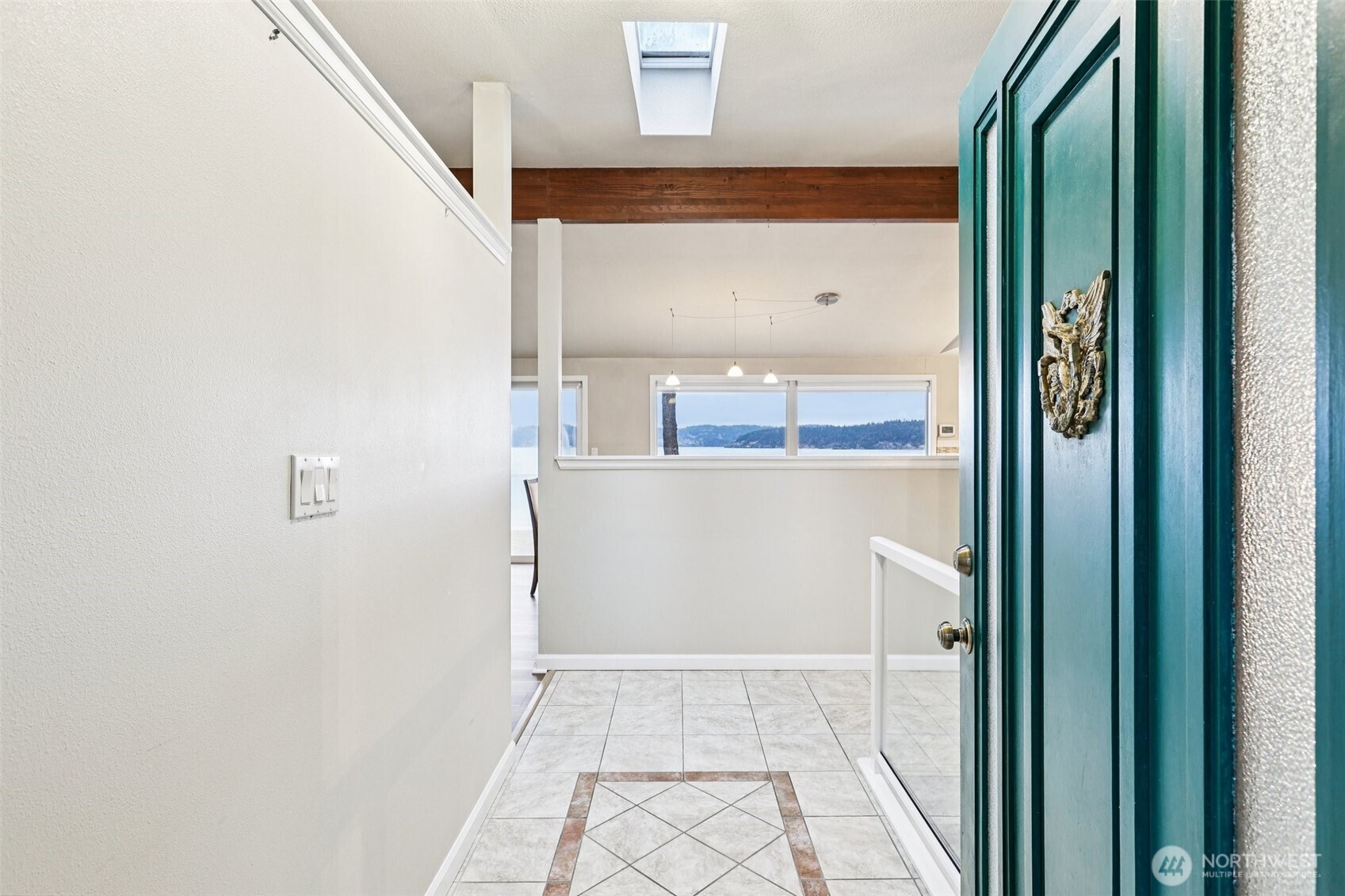 17340 Golden View Avenue , La Conner, WA 98257