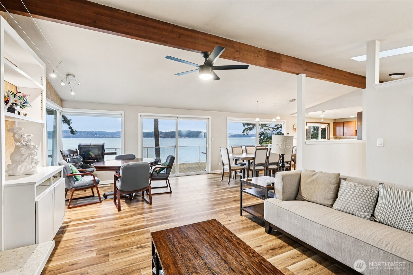 17340 Golden View Avenue , La Conner, WA 98257